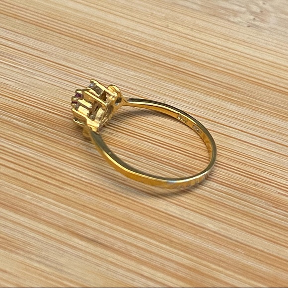 14K Gold Plated Pink and Clear Crystal Stone Flower Ring - Picture 10 of 15